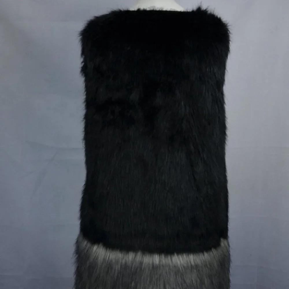 FAUX FUR VEST - Picture 2 of 3